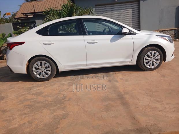 Hyundai Accent SE 2019 White