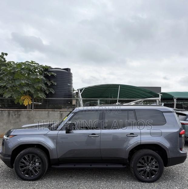 New Lexus GX 2026 Gray