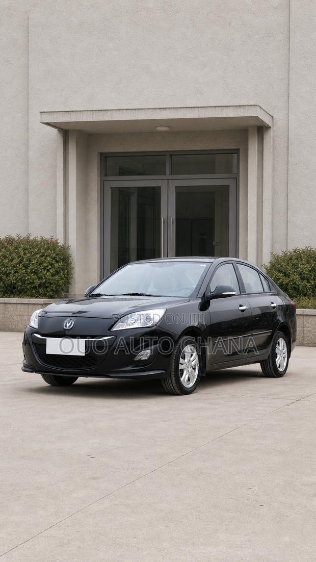 Changan Alsvin 1.5 FWD Hatchback 2012 Black