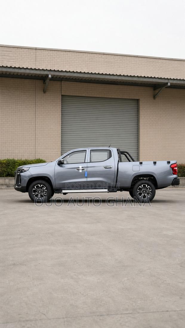 Changan Hunter Plus 2.0 Petrol 4x4 2023 Gray