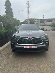 Toyota Highlander 2024 Gray for sale