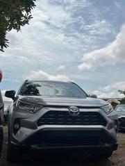 Toyota RAV4 XLE AWD 2020 Silver for sale