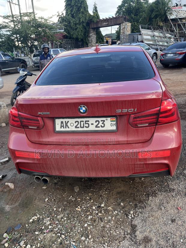 BMW 330i 2017 Red
