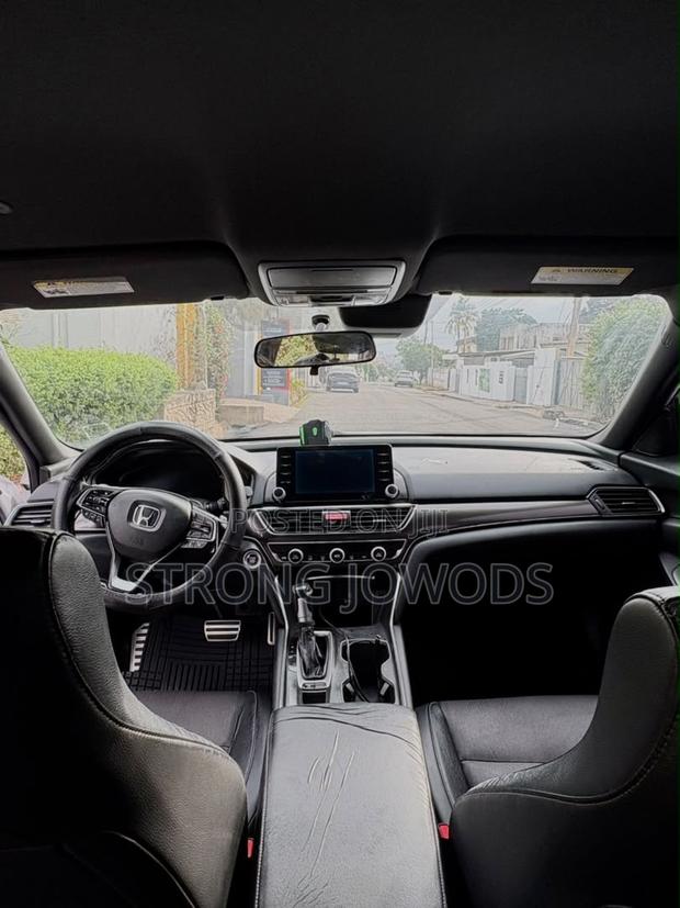 Honda Accord Sport 2018 White