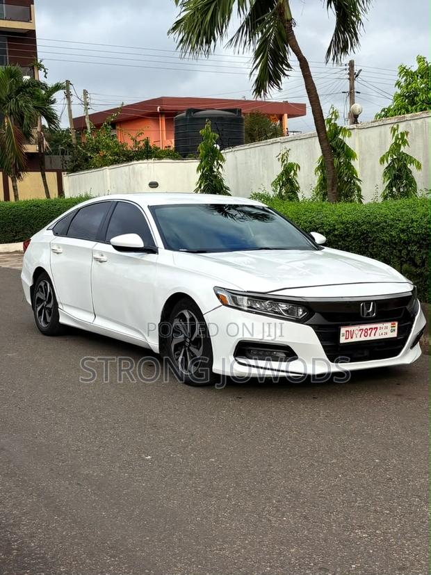 Honda Accord Sport 2018 White