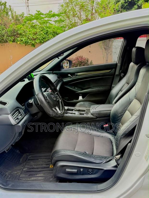 Honda Accord Sport 2018 White