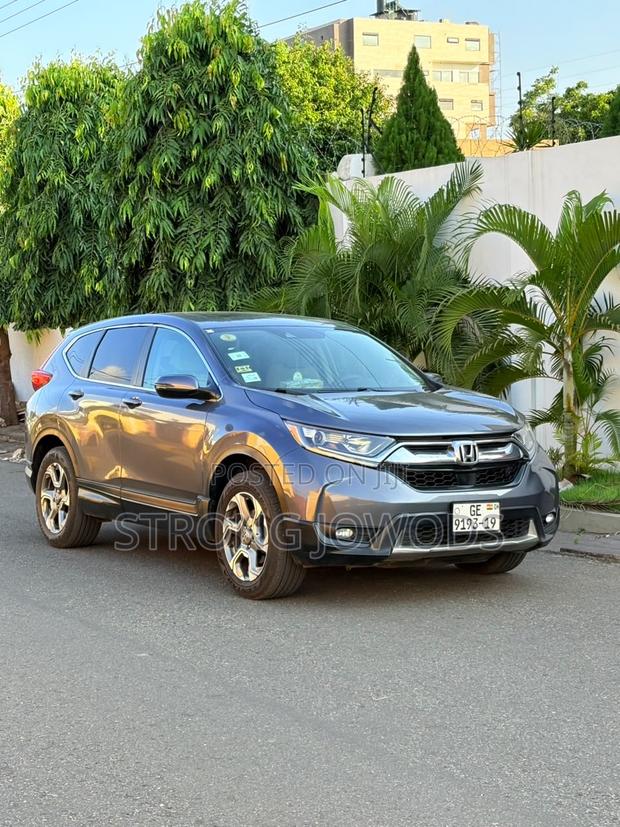 Honda CR-V Touring 4dr SUV AWD (1.5L 4cyl CVT) 2017 Gray