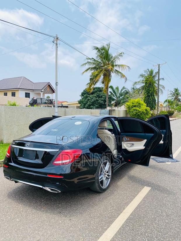Mercedes-Benz E300 2019 Black