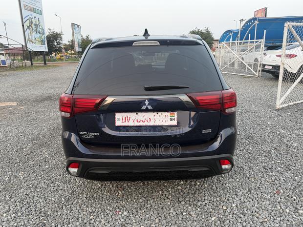 Mitsubishi Outlander SEL FWD 2020 Black