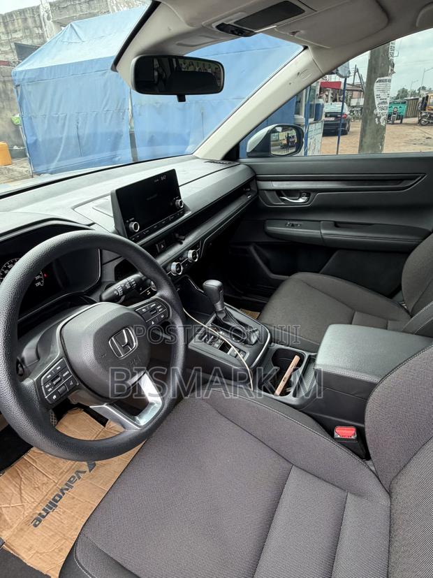 Honda CR-V LX AWD 2025 White