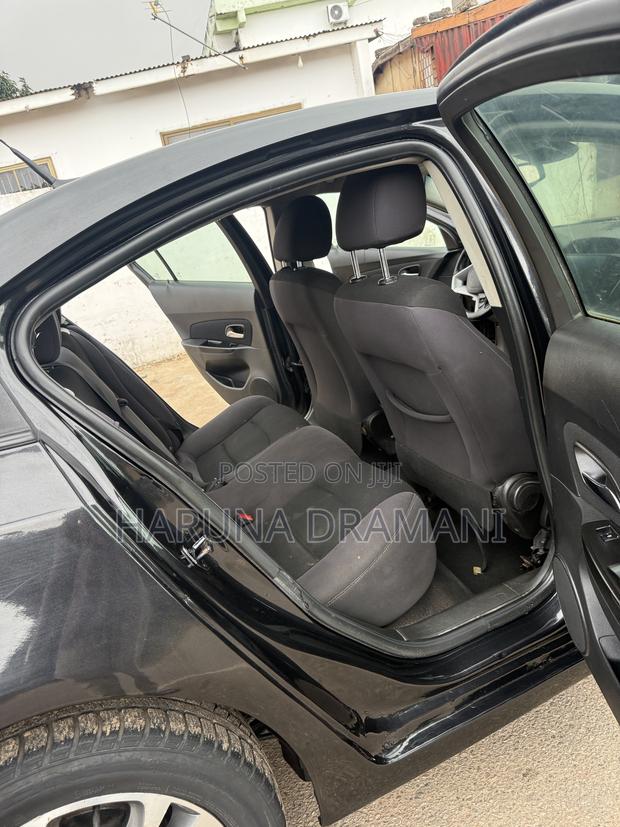 Chevrolet Cruze 1LT 2011 Black