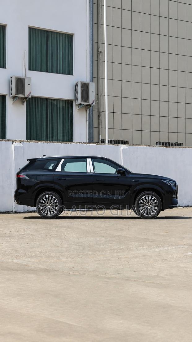 Chery Tiggo 9 2025 Black