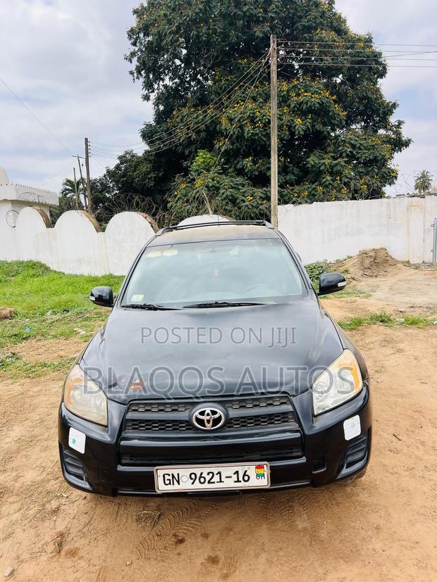 Toyota RAV4 2011 Black