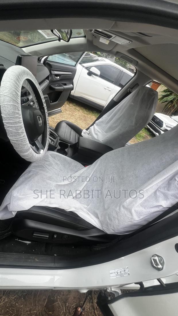 Honda CR-V 2023 White