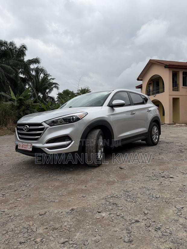 Hyundai Tucson SEL AWD 2018 Silver