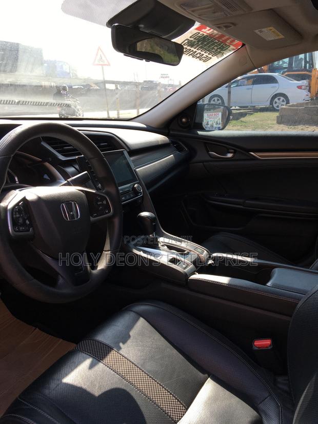 Honda Civic Touring Sedan 2020 Black