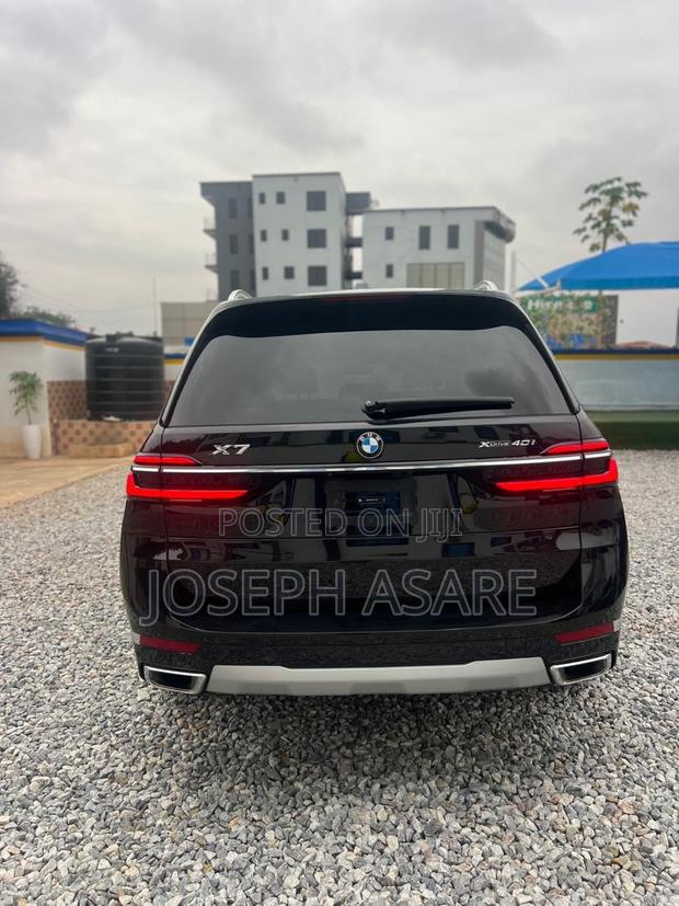 BMW X7 xDrive40i Sports Activity Vehicle 2025 Black
