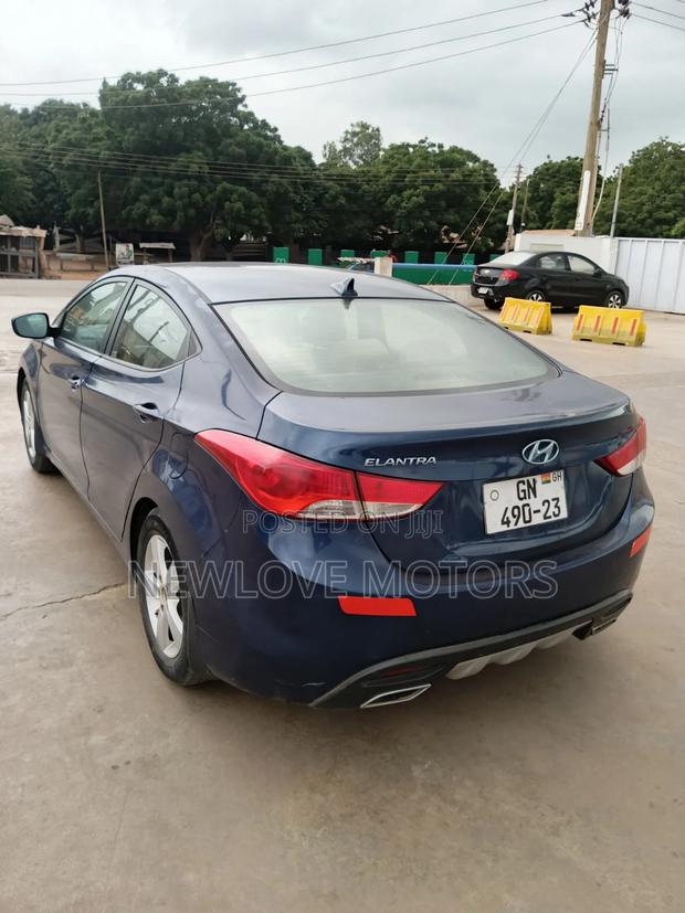 Hyundai Elantra 2013 Blue