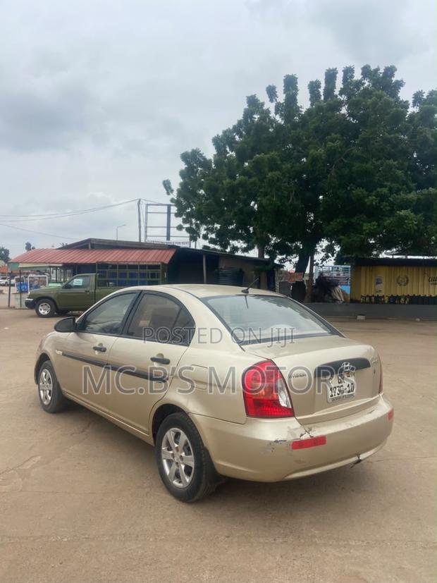 Hyundai Accent 2007 Gold
