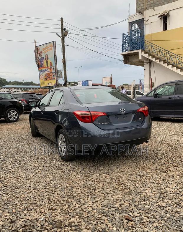 Toyota Corolla 2019 Gray