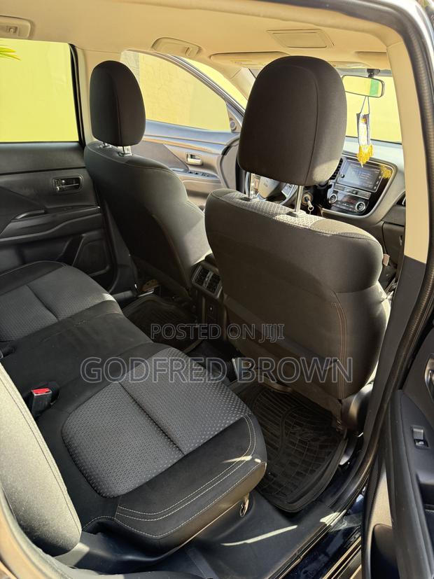 Mitsubishi Outlander 2.4 PHEV AWD 2019 Black