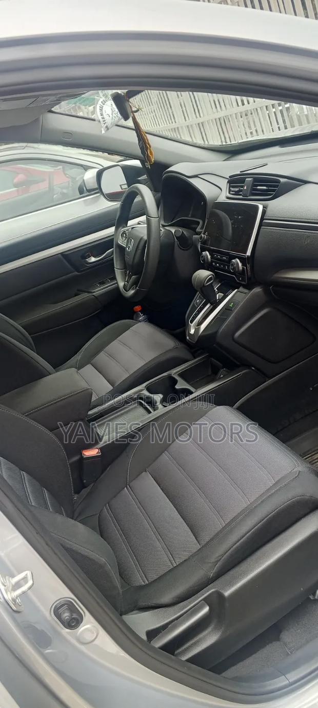 Honda CR-V 2018 Silver