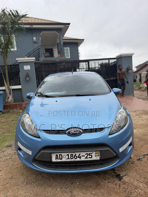 Ford Fiesta 2018 Blue