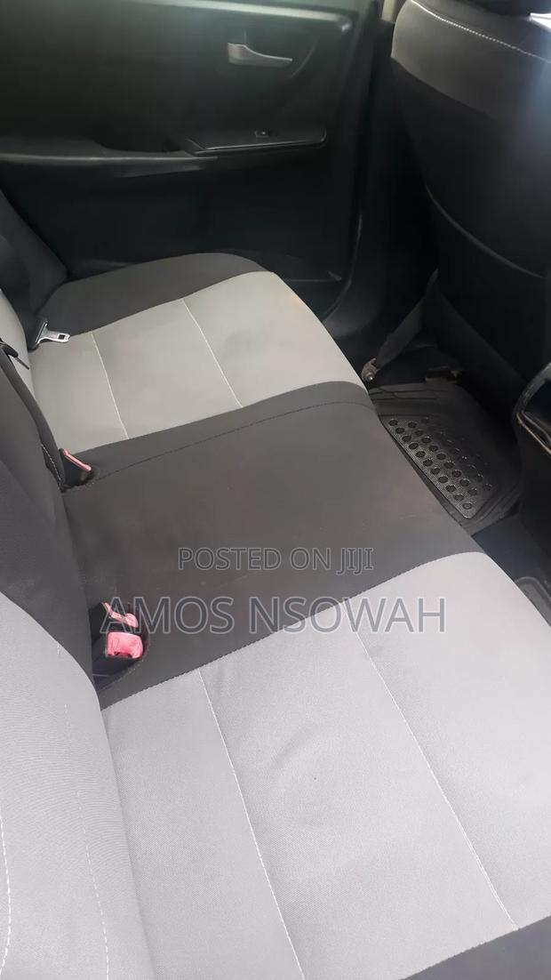Toyota Camry XLE 4dr Sedan (2.5L 4cyl 6A) 2016 White