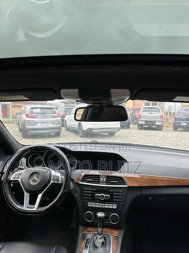Mercedes-Benz C300 2012 White