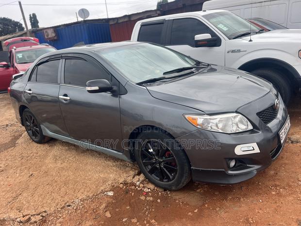 Toyota Corolla S 4dr Sedan (1.8L 4cyl 4A) 2010 Gray