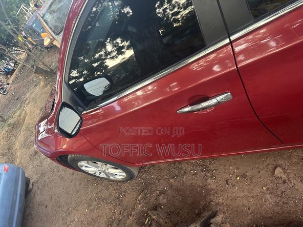 Nissan Sentra 2016 Red
