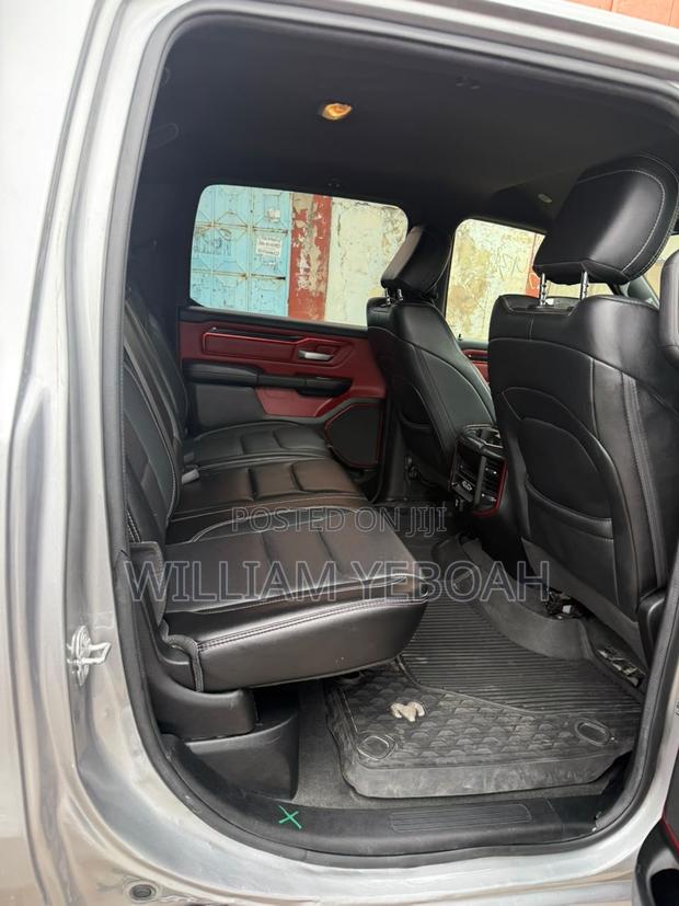 Dodge RAM 2020 Gray