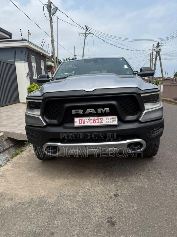 Dodge RAM 2020 Gray