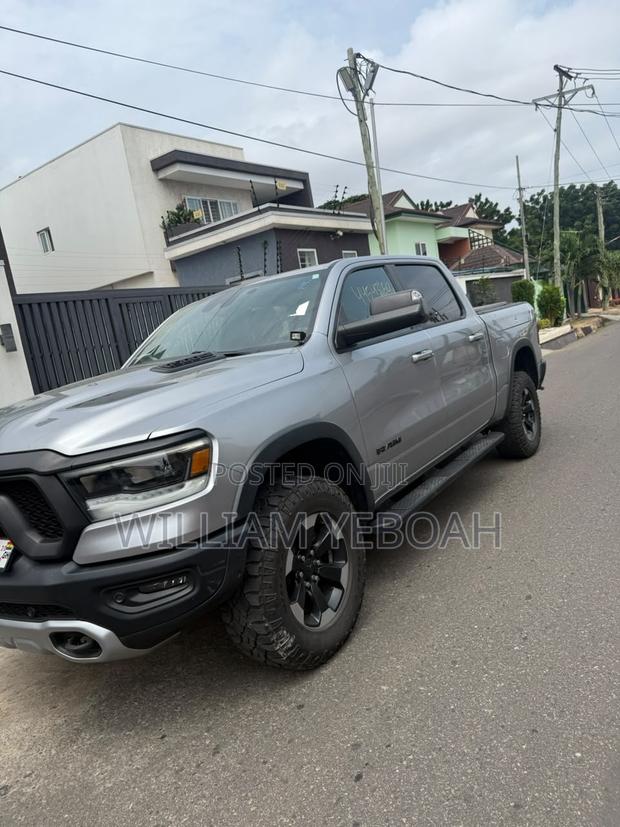 Dodge RAM 2020 Gray