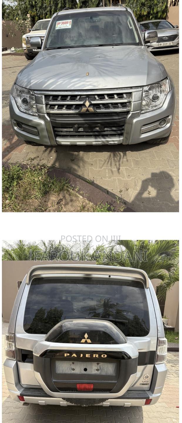 Mitsubishi Pajero 2017 Silver