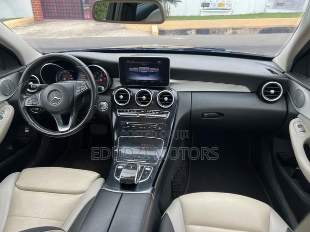 Mercedes-Benz C300 Sport 4Matic Sedan AWD (2.0L 4cyll 7A) 2016 Gray