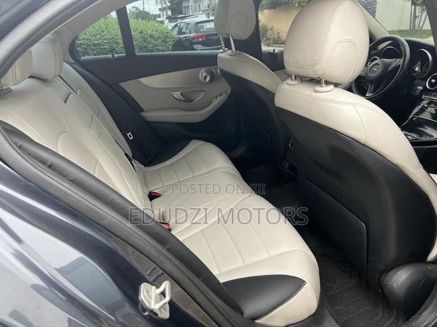Mercedes-Benz C300 Sport 4Matic Sedan AWD (2.0L 4cyll 7A) 2016 Gray