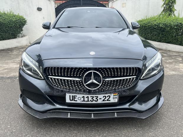 Mercedes-Benz C300 Sport 4Matic Sedan AWD (2.0L 4cyll 7A) 2016 Gray