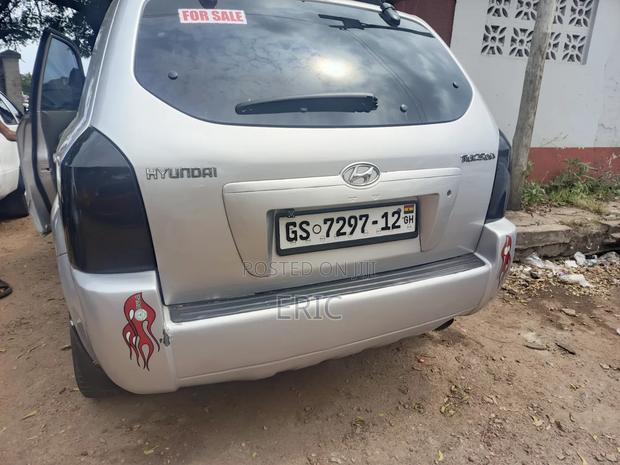 Hyundai Tucson 2008 Silver