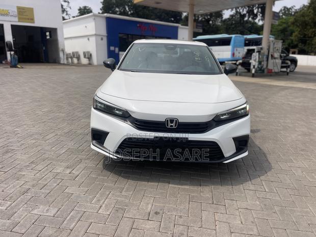 Honda Civic 2024 White