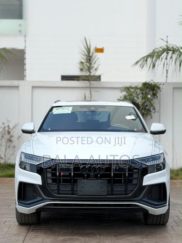 Audi SQ8 2023 White