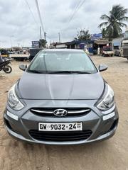 Hyundai Accent SE Sedan 2017 Gray for sale
