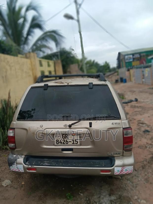 Nissan Pathfinder 2003 Beige