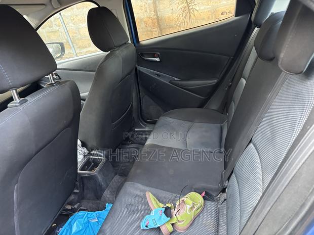Toyota Yaris iA 1.5 FWD 2017 Blue