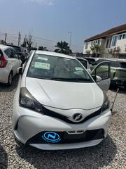 Toyota Vitz 2015 White for sale