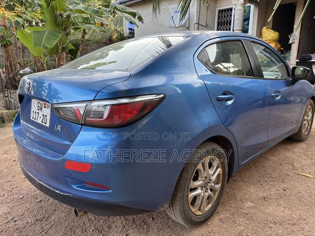 Toyota Yaris iA 1.5 FWD 2017 Blue