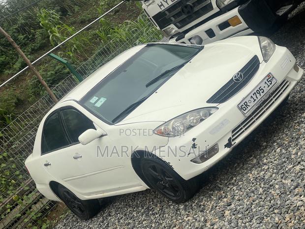 Toyota Camry 2005 Off white