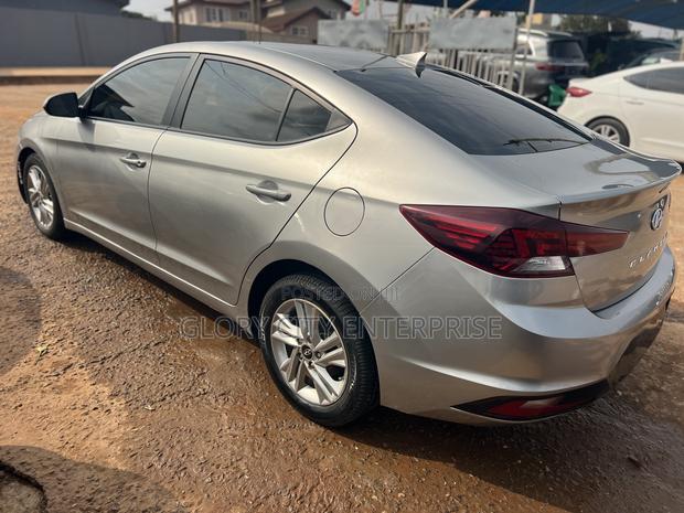 Hyundai Elantra 2020 Gray