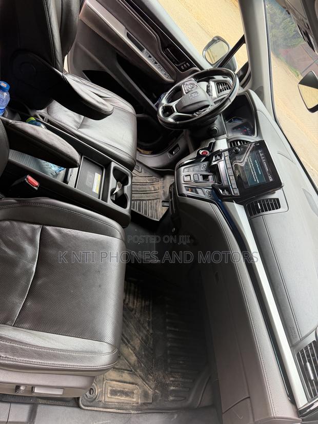 Honda Odyssey Elite 2019 White