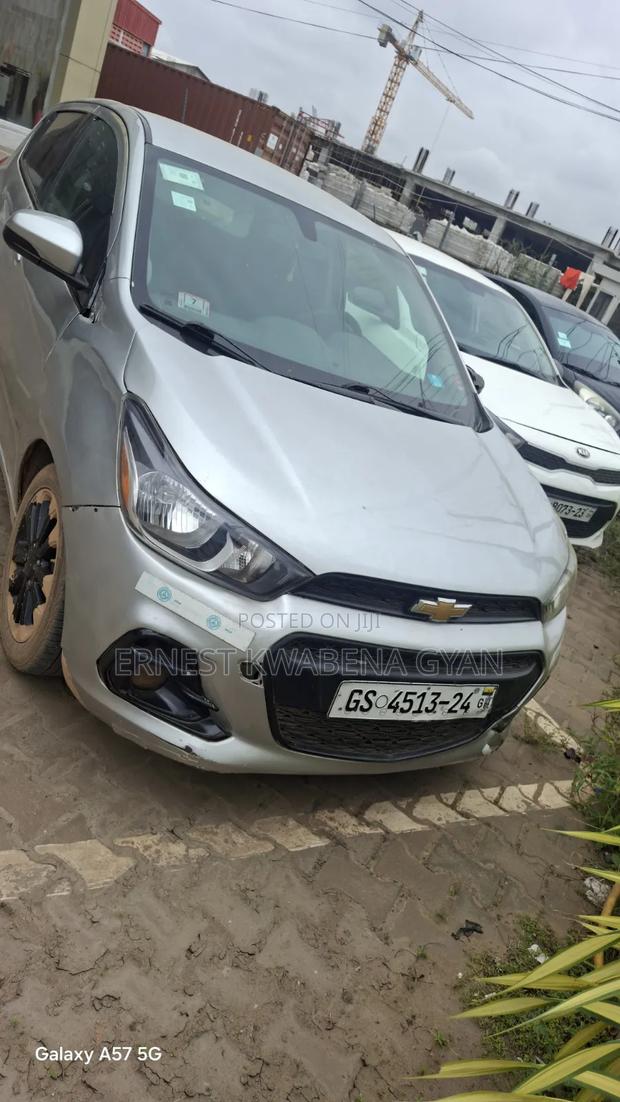 Chevrolet Spark 2020 Gray